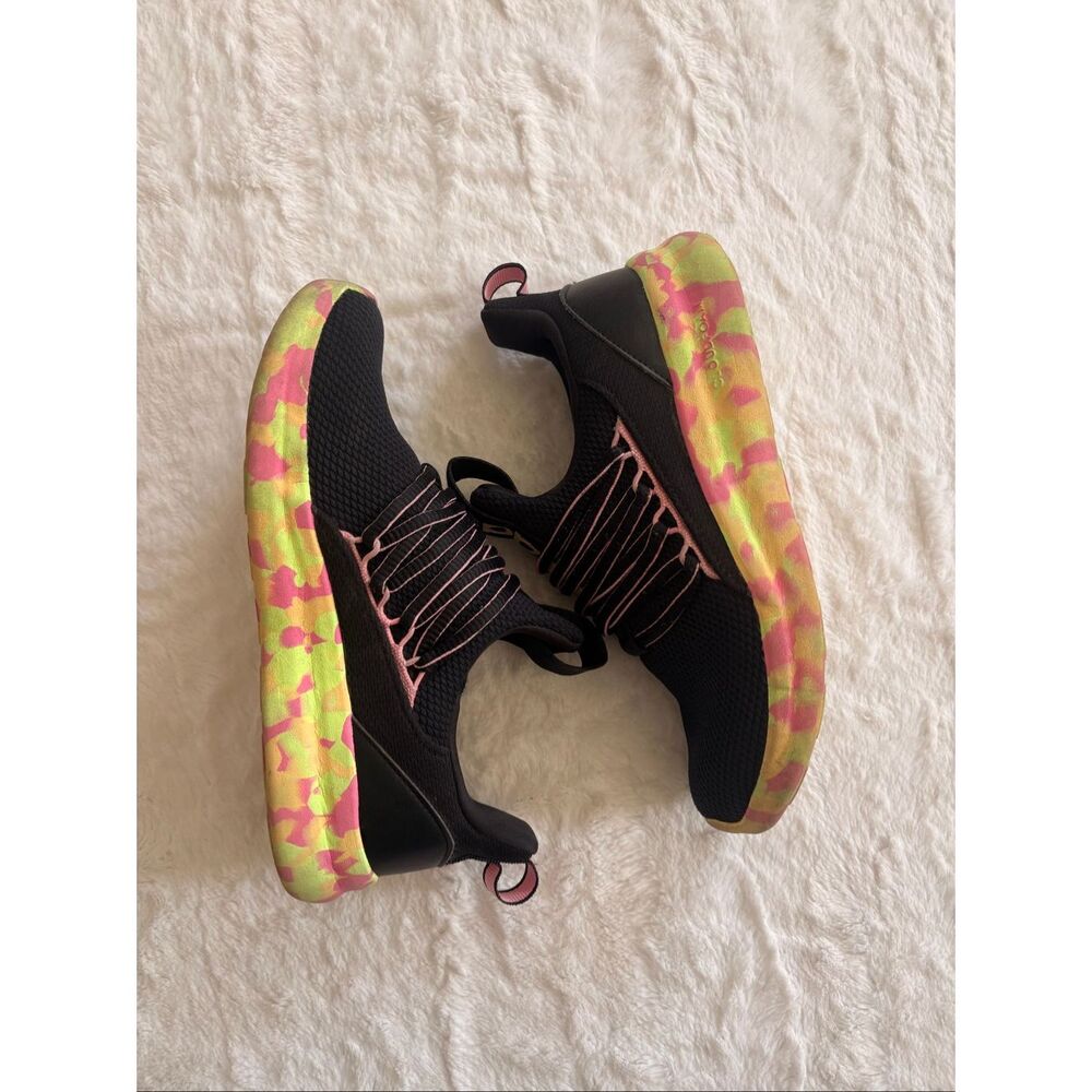 Adidas Cloudfoam Slip-On Sneakers Kids 4 Black Pink Neon Sole